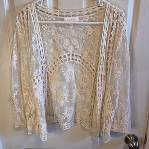 Wishlist lace bolero top sz S/M